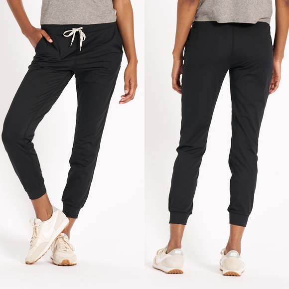 Vuori Pants - Vuori Performance Jogger Black Relaxed Pants